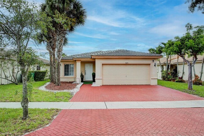 Building Photo - 3 br, 2 bath House - 4625 SW 125th Ln