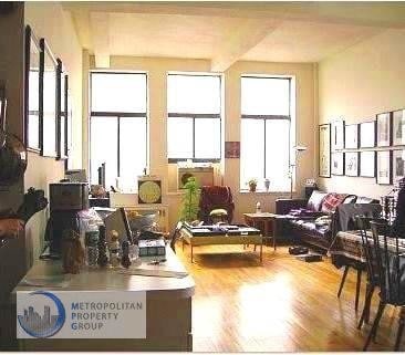 Building Photo - 1 bedroom loft in Gramercy