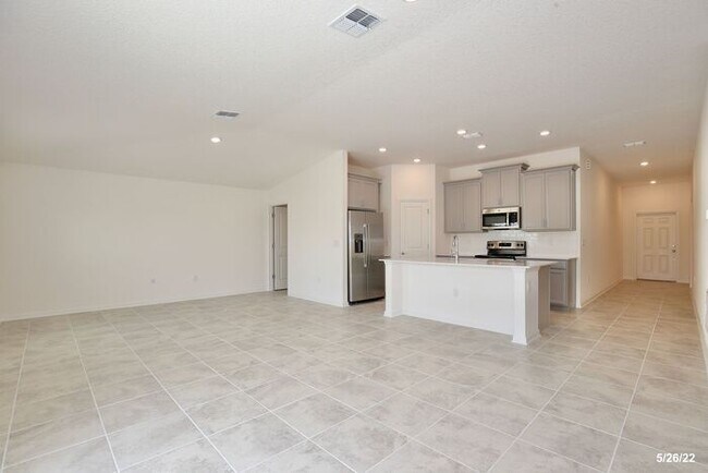 Building Photo - Gorgeous 3/2 Newly Built Home with a Spaci...