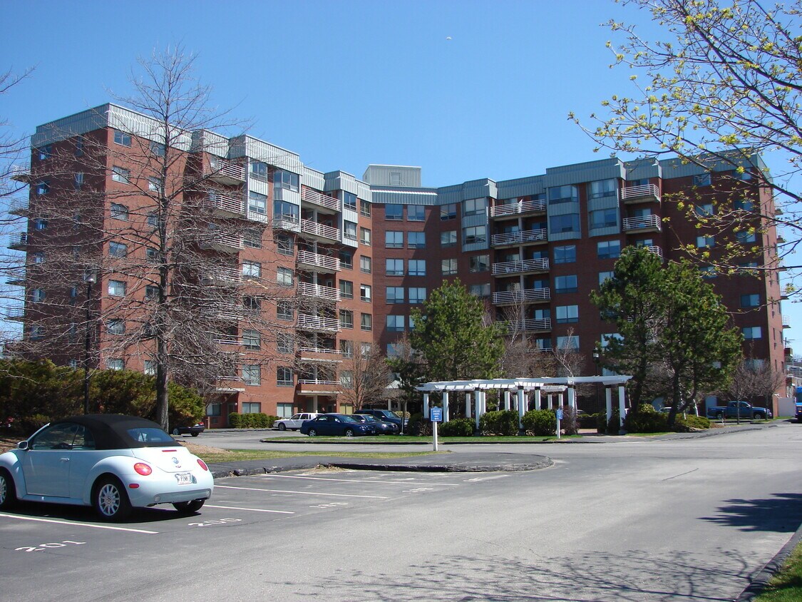 Foto del edificio - Breakwater at Spring Point
