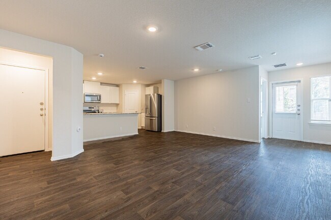 Building Photo - 1030 Andean Emerald
