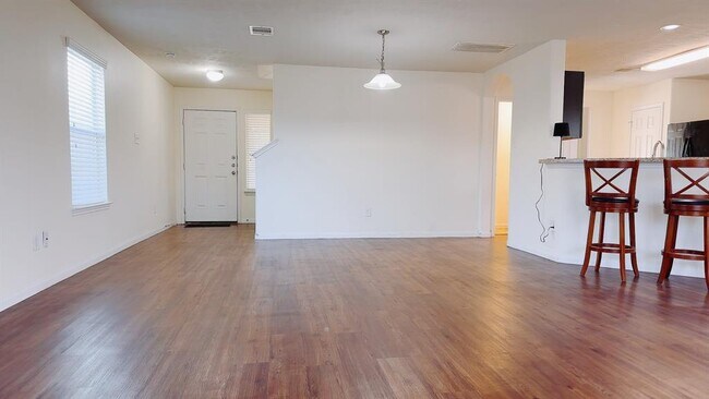 Building Photo - 6051 Brenwood Trails Ln