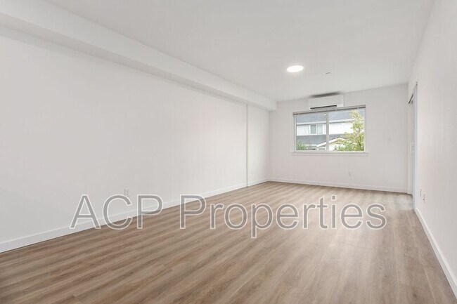 Foto del edificio - 1551 E Badger Rd