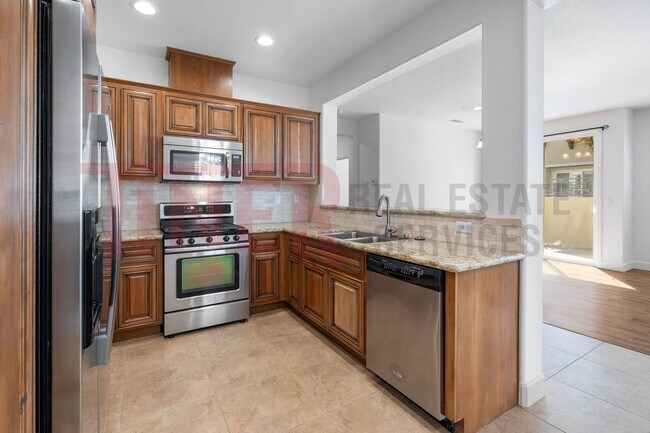 Foto del edificio - The Rivage 3 Bedroom Condominium