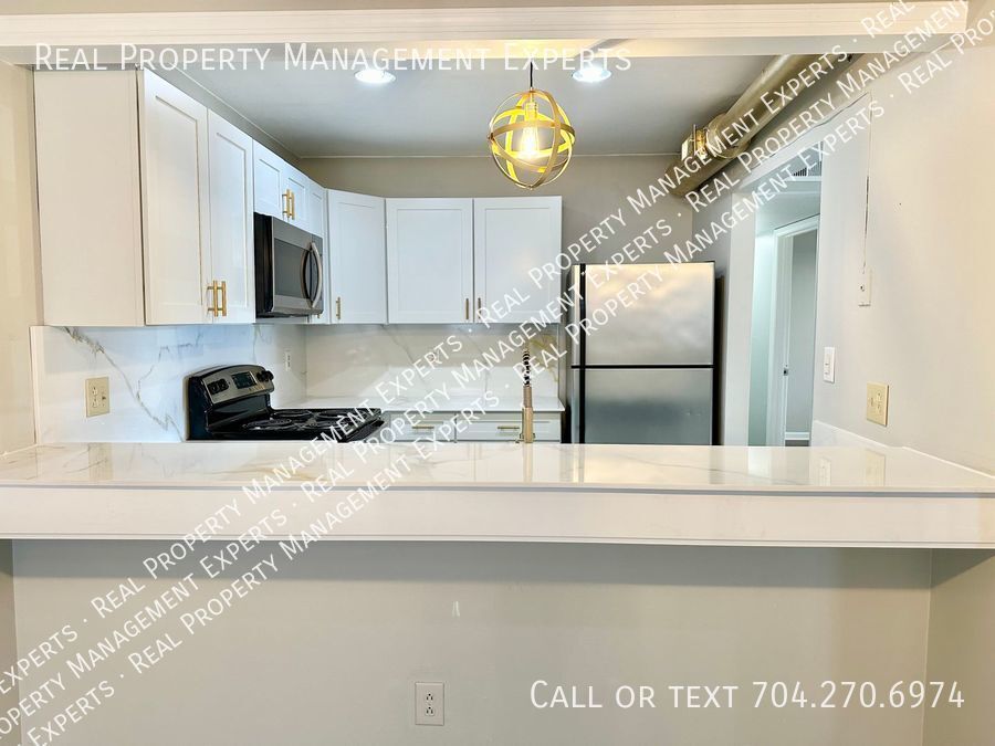 Primary Photo - Cozy and inviting 2-bedroom, 2-bathroom home
