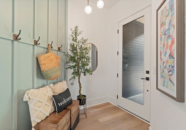 Foto del edificio - 2010 St John St