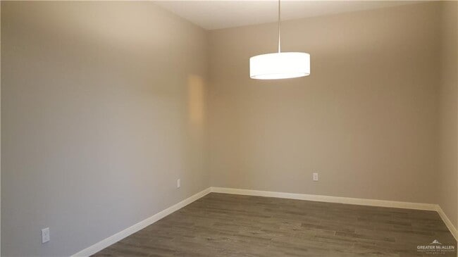 Foto del edificio - 19 Lost Creek Ln