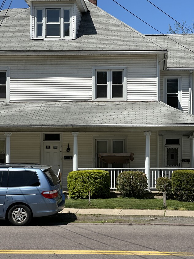 Front Entrance - 310 E Main St