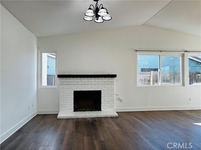 Foto del edificio - 23806 Elyce Ct