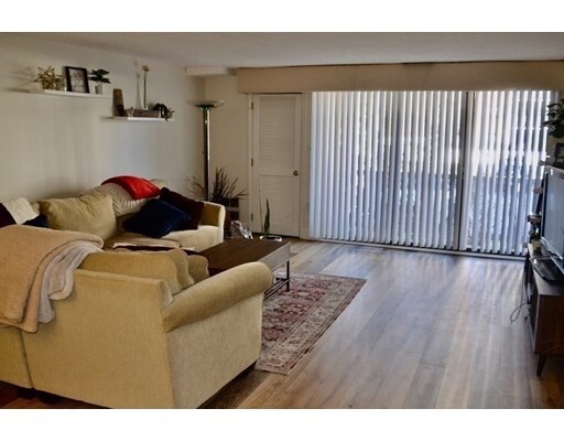 Building Photo - 30 Revere Beach Pkwy