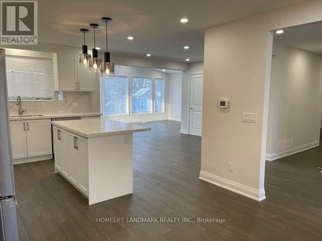 Photo du bâtiment - 969 McBride Ave
