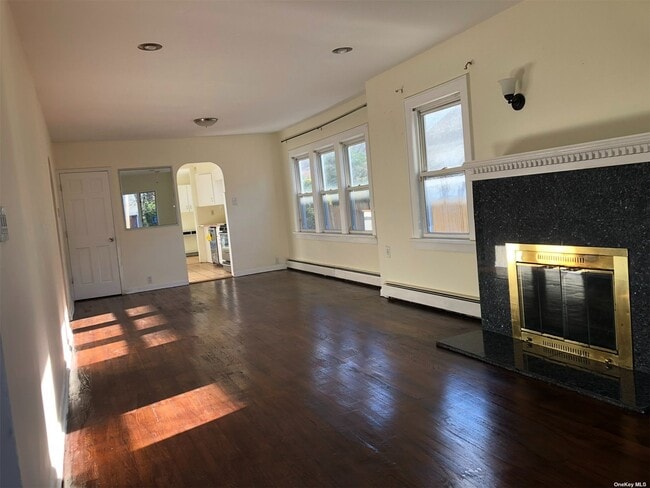 Building Photo - 175 S Brookside Ave