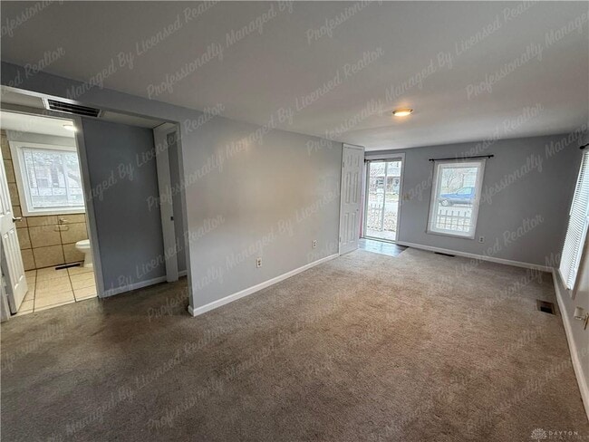 Building Photo - 2717 Cadillac St