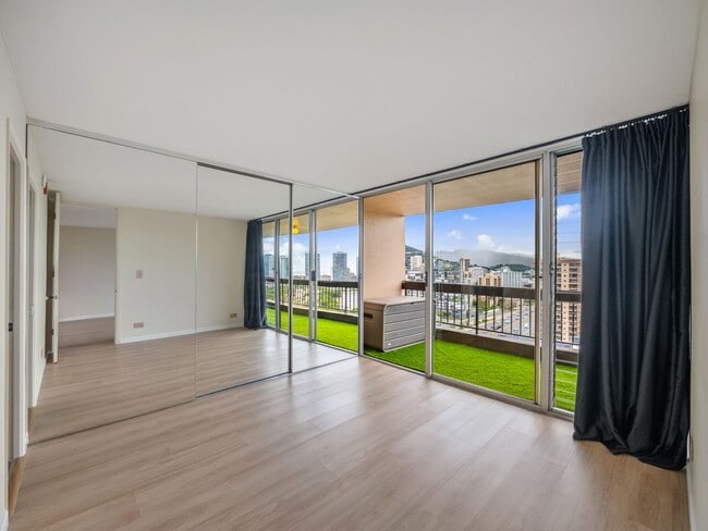 Building Photo - 775 Kinalau Pl