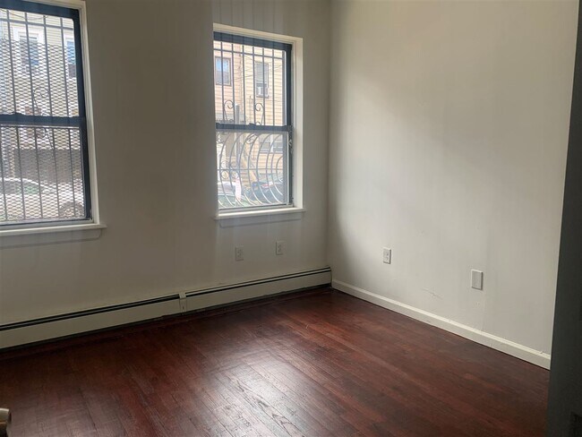 Foto del edificio - 336 4th St