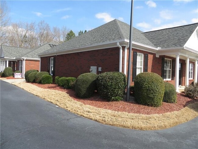 Building Photo - 609 Jaime Ln