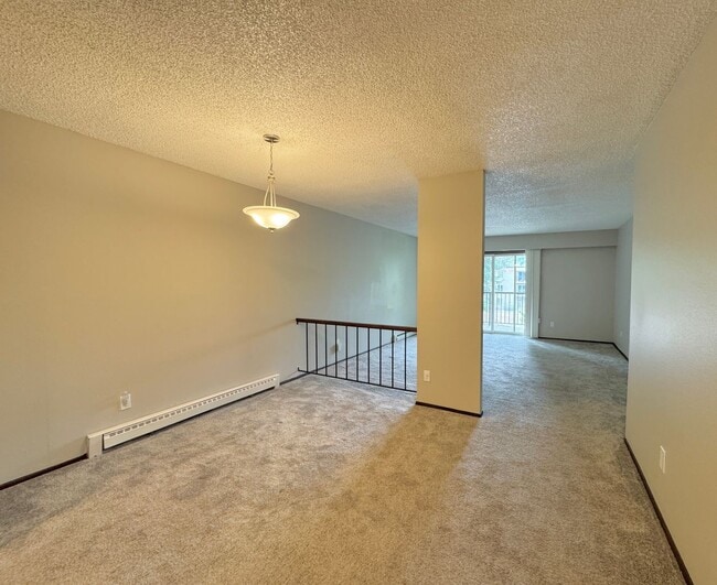 Foto del edificio - 3Bd/1.75Ba Bellevue Condo