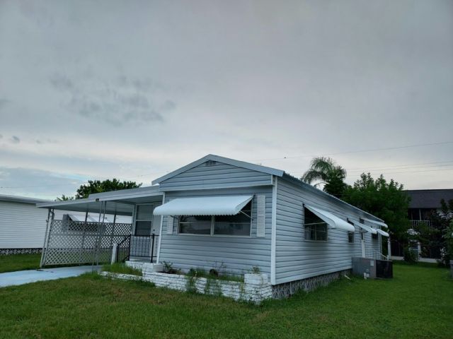 Foto del edificio - 213 48th Ave W