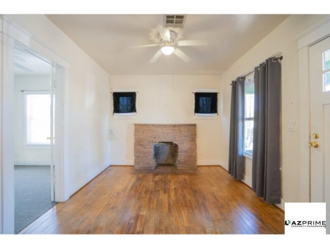 Foto del edificio - Charming 3/1 Historic Phoenix Home with Modern Comforts!