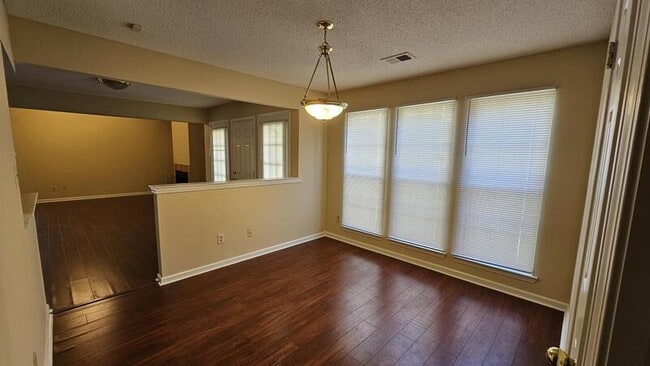 Photo - 1636 Old Mill Stream House