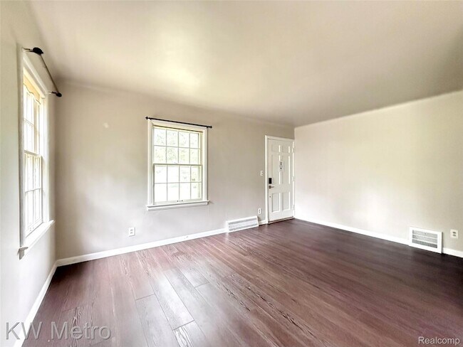 Foto del edificio - 1305 Collegewood St