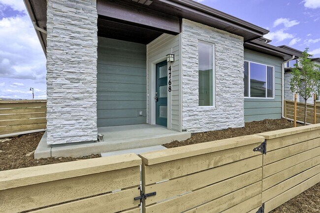 Foto del edificio - 4768 Champlain Dr