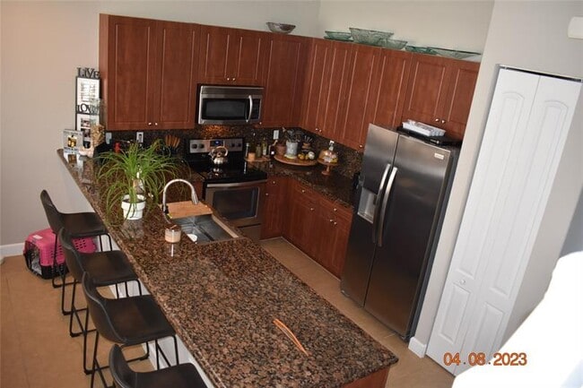 Building Photo - 14631 SW 11th Ct