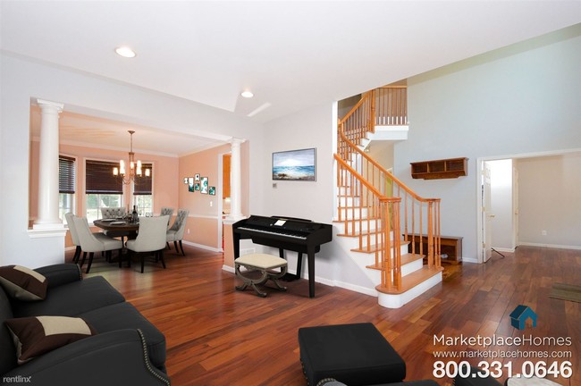 Foto del edificio - 4 br, 2.5 bath House - 9 Chestnut Way