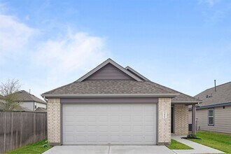 Building Photo - 3816 Avalon Ln