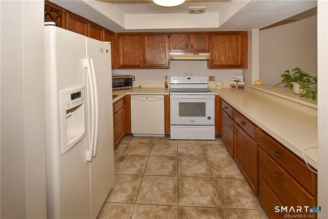 Foto del edificio - 605 Spring Meadow Rd