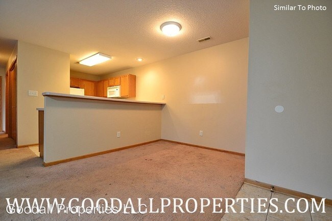 Building Photo - 213 Ashworth Dr