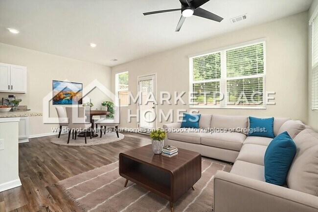 Foto del edificio - 6420 Mountain Home Way