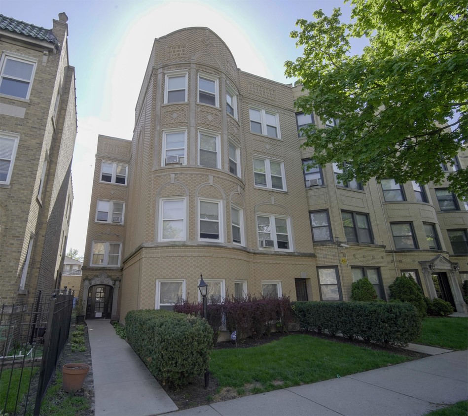Primary Photo - 5511 N Campbell Ave