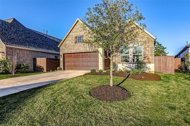Building Photo - 5110 Morrison Dr