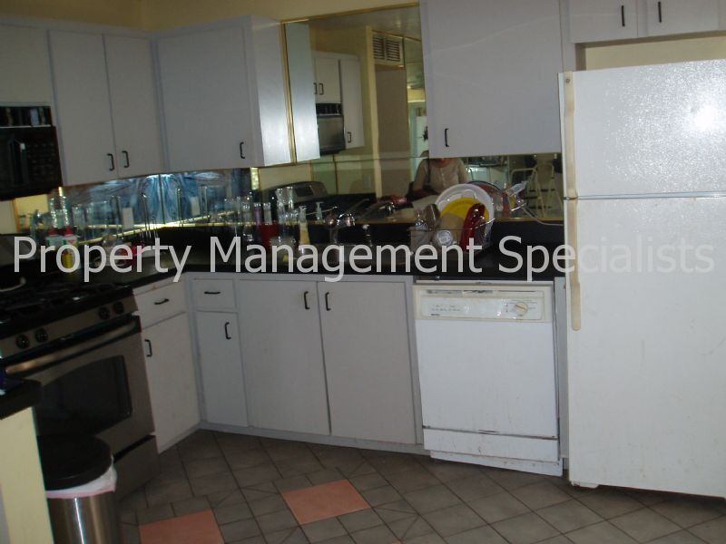 Building Photo - Winter Springs