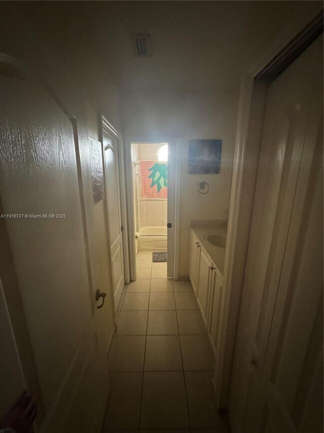 Foto del edificio - 11325 NW 55th Ln