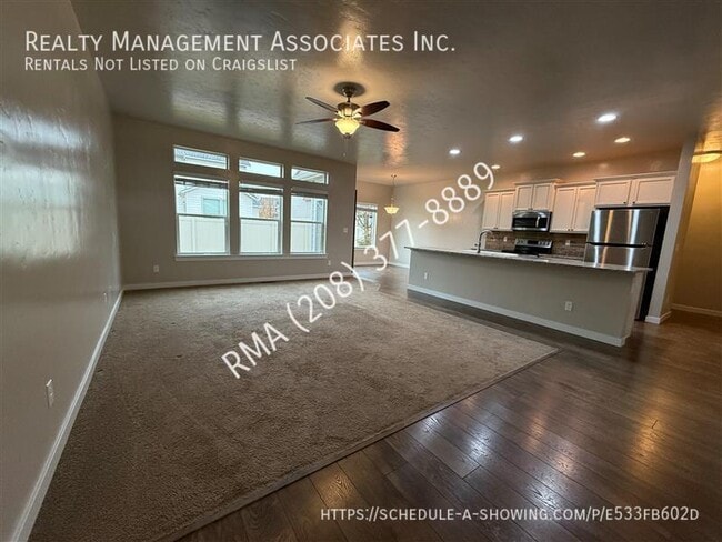 Building Photo - 701 E Gannett Dr