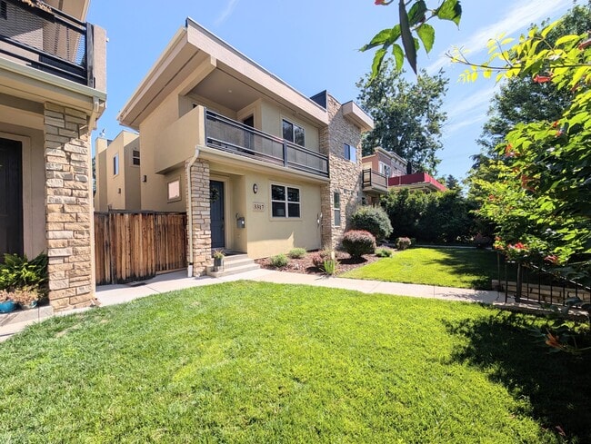 Building Photo - 3317 W Hayward Pl