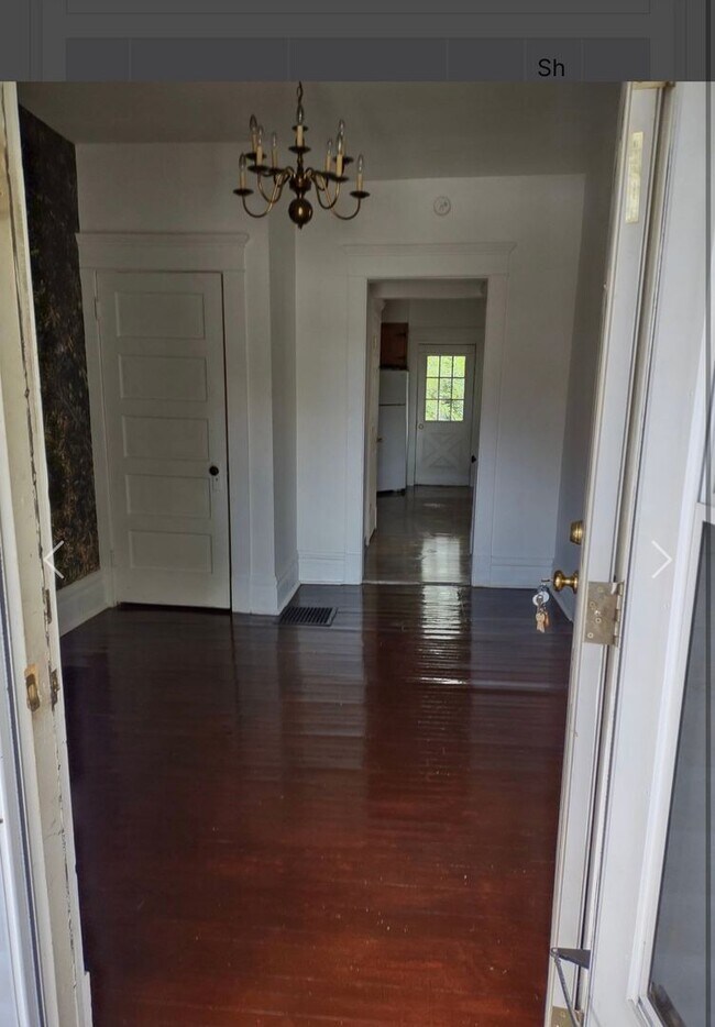 Foto del edificio - 1 Bdrm 1st Floor Unit