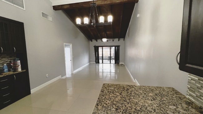 Foto del edificio - 2310 Elm Ct