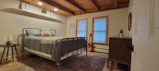 Foto del edificio - 4118 Atwood Rd