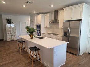 Building Photo - 10221 Terra Franca Wy