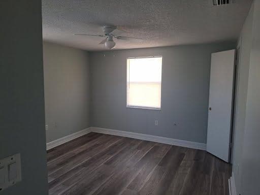 Foto del edificio - 8724 Sabal Way