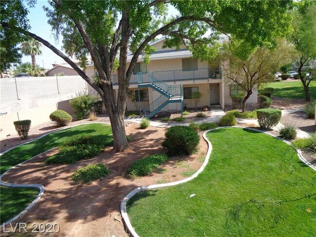 Building Photo - 2807 Tulip Ct