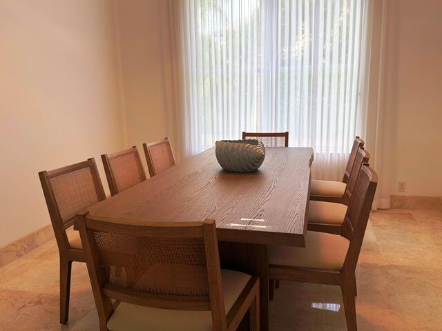 Foto del edificio - 8387 Ironhorse Ct