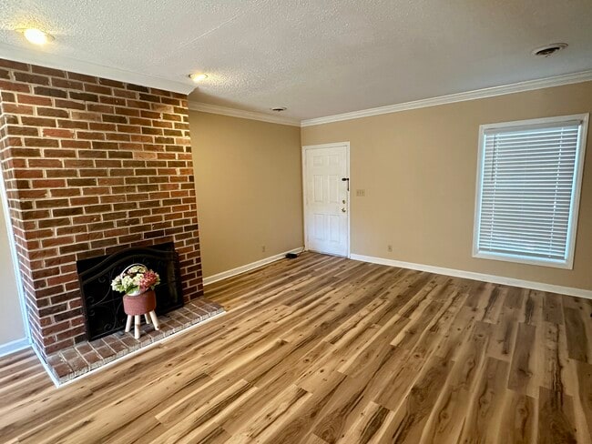 Foto del edificio - 107 Arcadia Ln