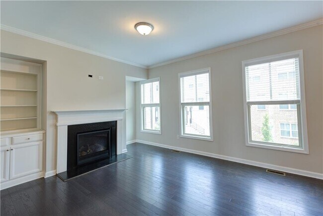 Foto del edificio - 496 Sunset Park Dr