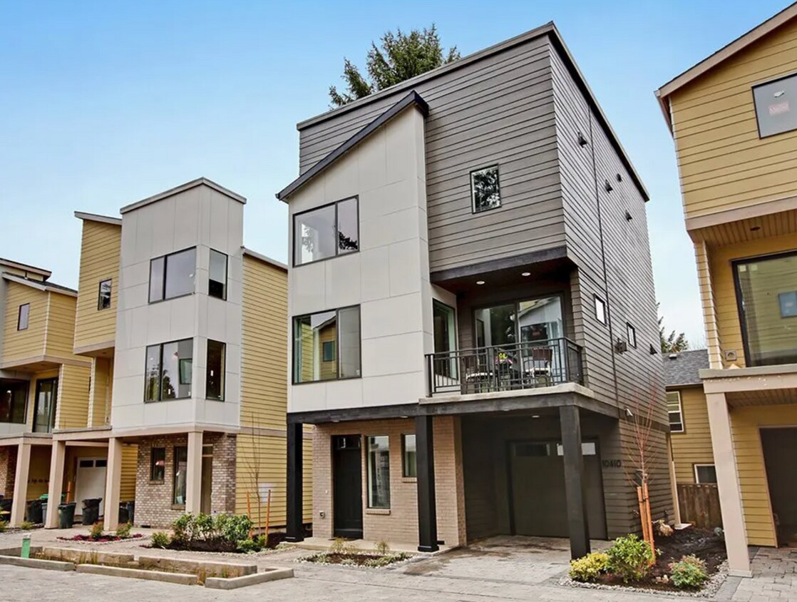 Foto principal - Gorgeous, Custom-designed 4-Bedroom Contemporary Townhouse on 3 Levels