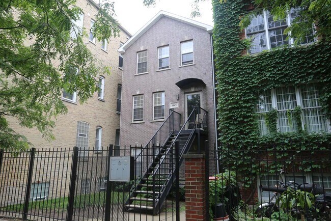 Foto del edificio - 1454 W Cortez St
