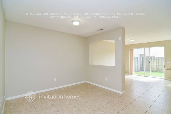 Foto del edificio - 11885 SW 152nd Pl
